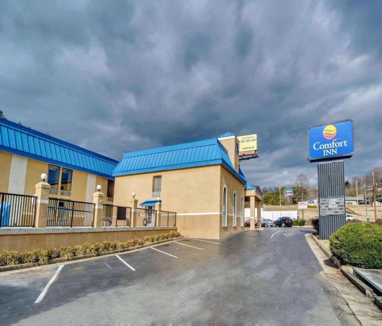 Comfort Inn Near Martinsville Speedway Bagian luar foto